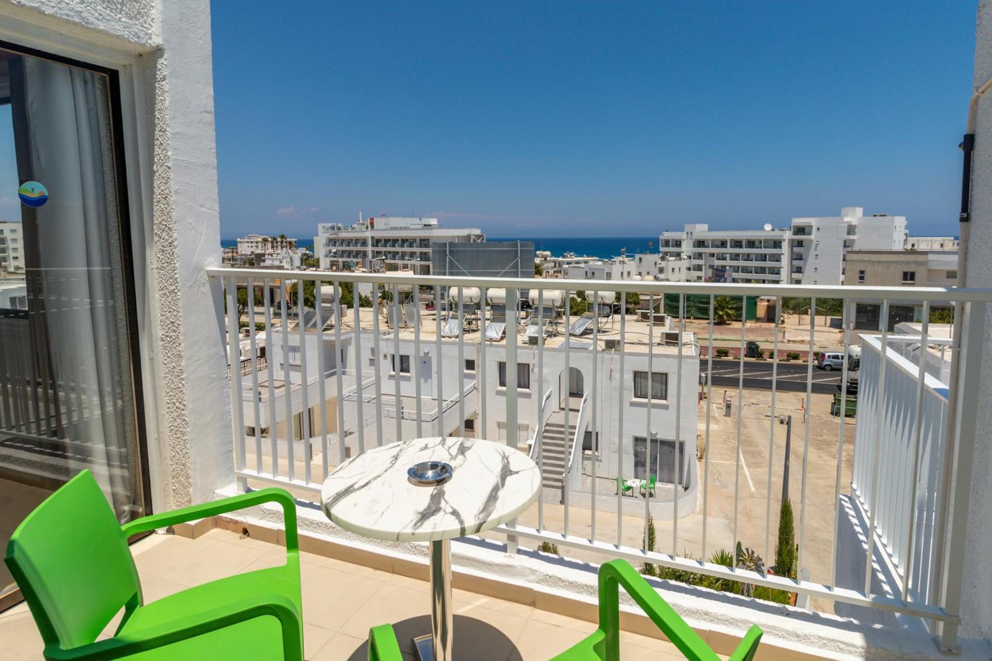 Leucolla Hill & Sea Apartment Protaras Bilik gambar